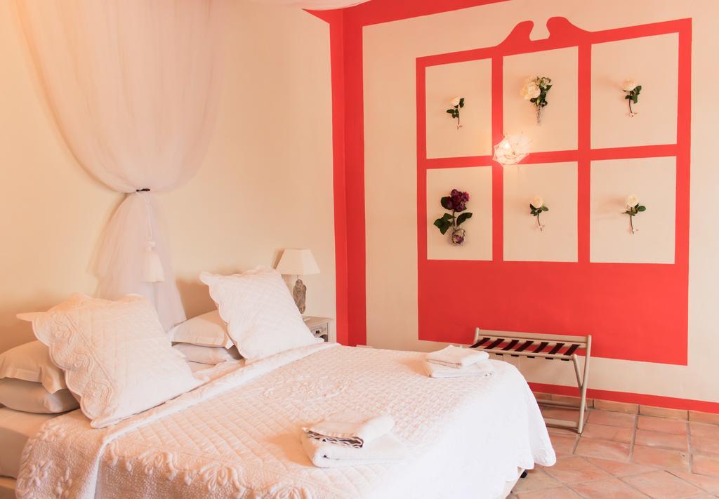 Gite Des Carmes And Spa Le Thor Dış mekan fotoğraf