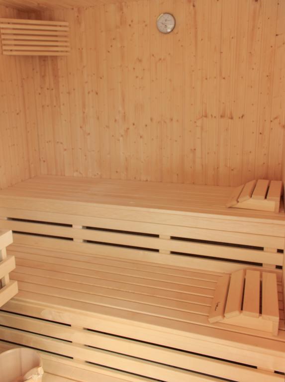 Gite Des Carmes And Spa Le Thor Dış mekan fotoğraf